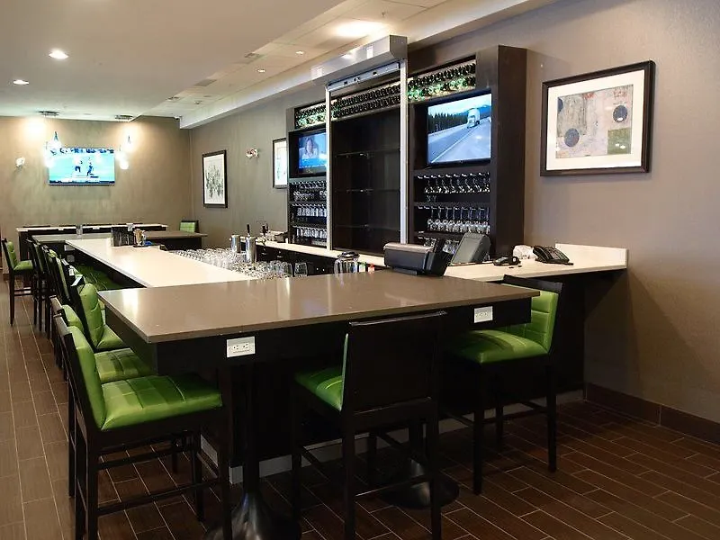 Holiday Inn Hotel & Suites Edmonton Airport & Conference Ctr By Ihg Nisku